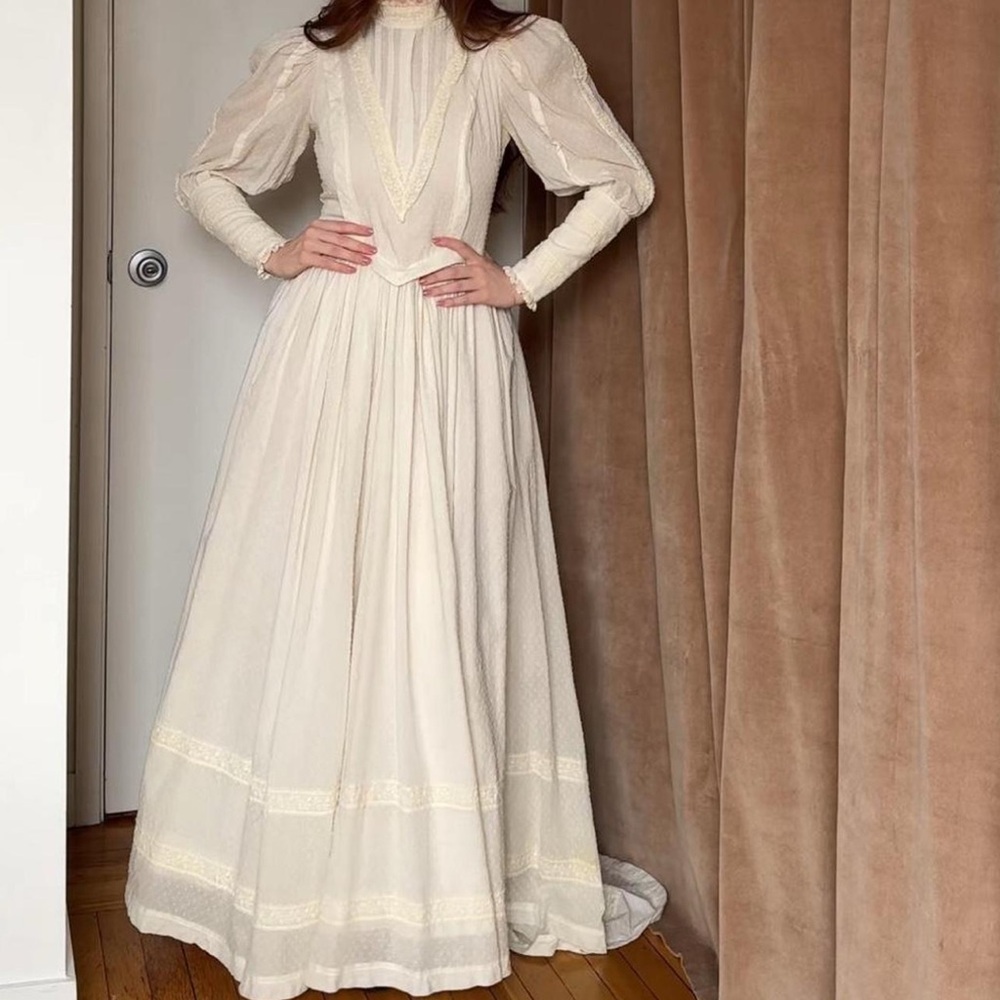 Laura Ashley 80’s does Victorian white gown